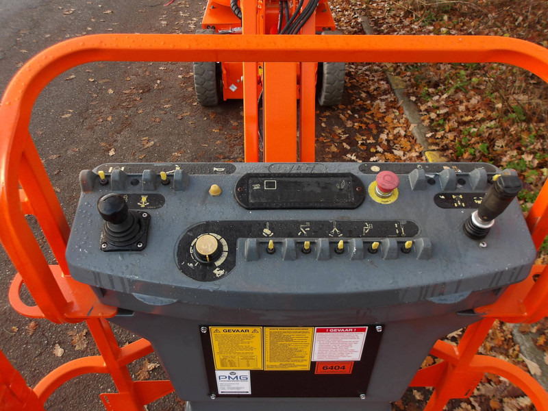 JLG E300AJP - Articulated boom: picture 5 JLG E300AJP - Articulated boom: picture 5