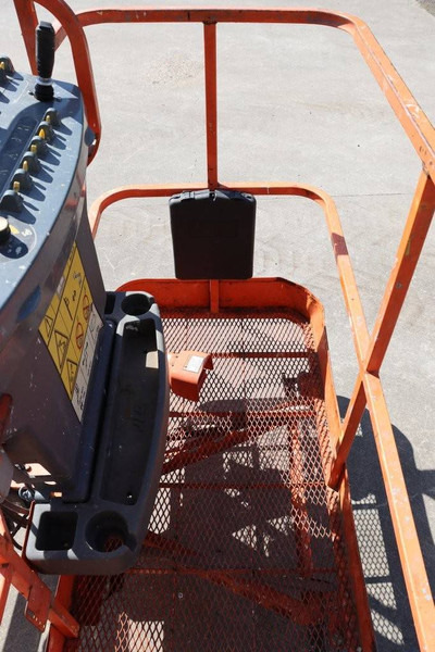 Articulated boom JLG E400AJPN: picture 10