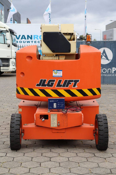 JLG N40 - Articulated boom: picture 5 JLG N40 - Articulated boom: picture 5