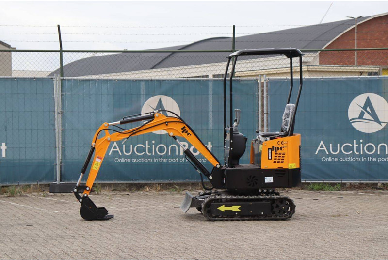 JPC HT12 - Mini excavator: picture 1 JPC HT12 - Mini excavator: picture 1