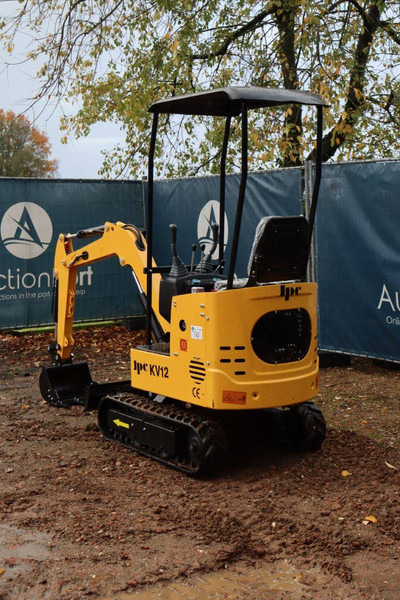 JPC KV12 - Mini excavator: picture 4 JPC KV12 - Mini excavator: picture 4