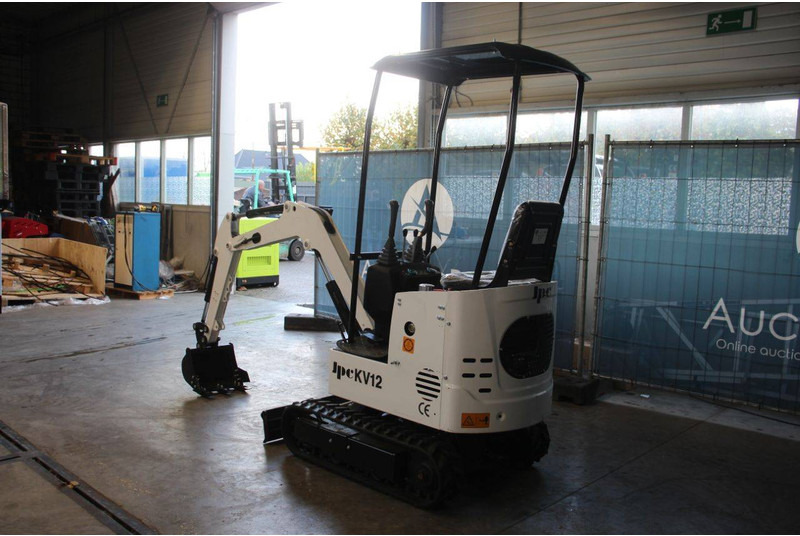 JPC KV12 - Mini excavator: picture 3 JPC KV12 - Mini excavator: picture 3
