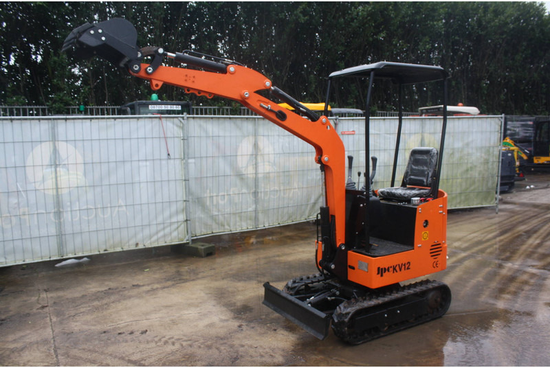 JPC KV12 - Mini excavator: picture 3 JPC KV12 - Mini excavator: picture 3