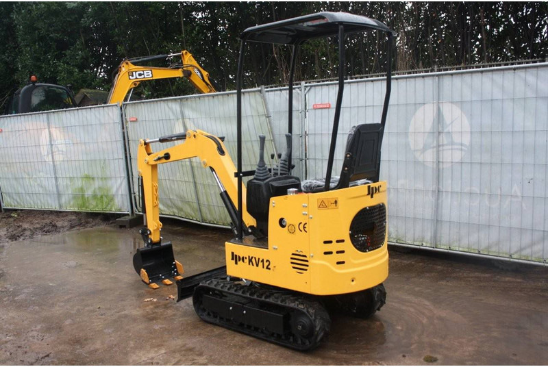 JPC KV12 - Mini excavator: picture 3 JPC KV12 - Mini excavator: picture 3