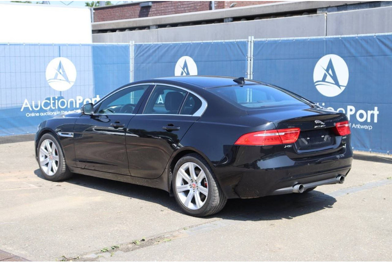 Jaguar XE - Sedan: picture 4 Jaguar XE - Sedan: picture 4