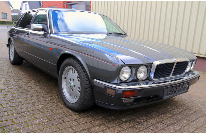 Jaguar XJ-12 - Sedan: picture 3 Jaguar XJ-12 - Sedan: picture 3