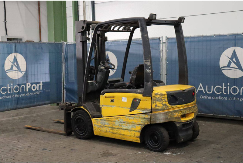 Jungheinrich 30 - Electric forklift: picture 3 Jungheinrich 30 - Electric forklift: picture 3