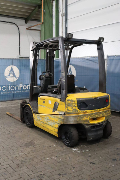 Jungheinrich 30 - Electric forklift: picture 4 Jungheinrich 30 - Electric forklift: picture 4