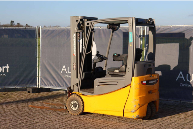 Jungheinrich EFG 216k - Electric forklift: picture 3 Jungheinrich EFG 216k - Electric forklift: picture 3