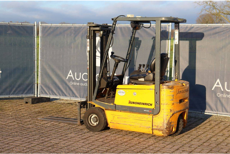 Jungheinrich EFG 290ZT - Electric forklift: picture 3 Jungheinrich EFG 290ZT - Electric forklift: picture 3
