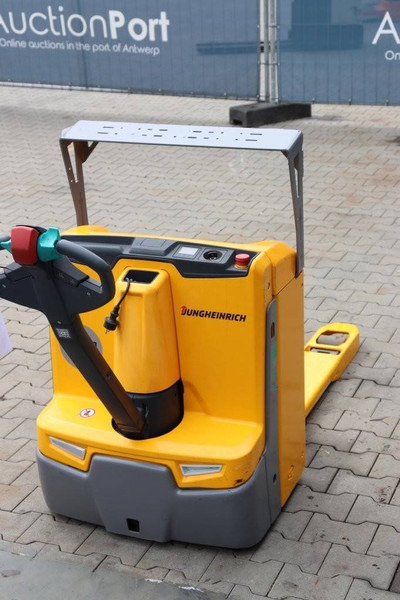 Jungheinrich EJE 116 - Pallet truck: picture 5 Jungheinrich EJE 116 - Pallet truck: picture 5