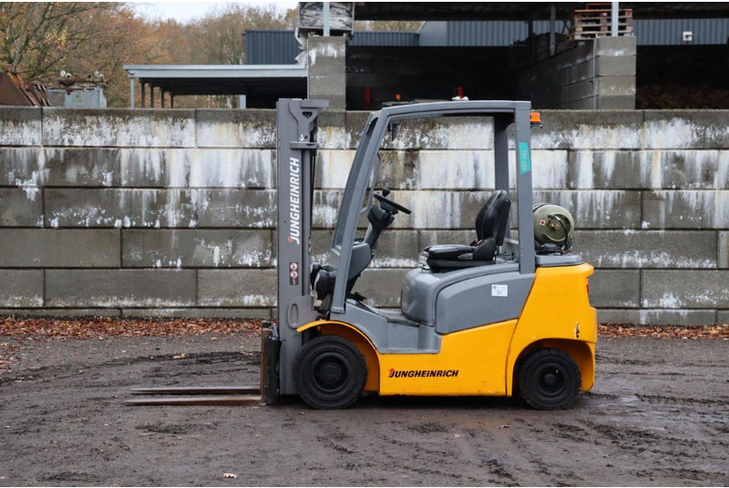 Jungheinrich TFG 320 - LPG forklift: picture 1 Jungheinrich TFG 320 - LPG forklift: picture 1