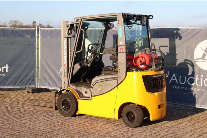 Jungheinrich TFG 320s - LPG forklift: picture 3 Jungheinrich TFG 320s - LPG forklift: picture 3