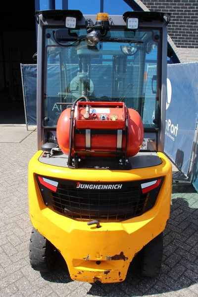 Jungheinrich TFG 425s - LPG forklift: picture 4 Jungheinrich TFG 425s - LPG forklift: picture 4