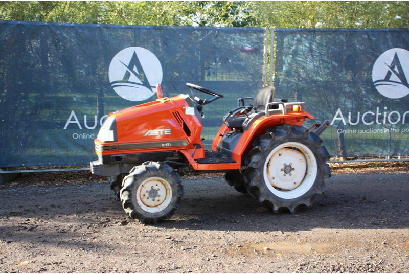 Kubota Aste A-175 - Farm tractor: picture 1 Kubota Aste A-175 - Farm tractor: picture 1