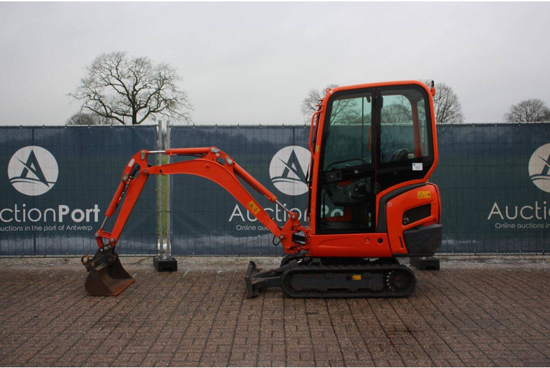 Kubota KX016-4 - Mini excavator: picture 2 Kubota KX016-4 - Mini excavator: picture 2