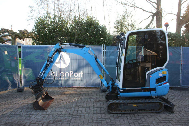 Kubota KX019-4 - Mini excavator: picture 2 Kubota KX019-4 - Mini excavator: picture 2