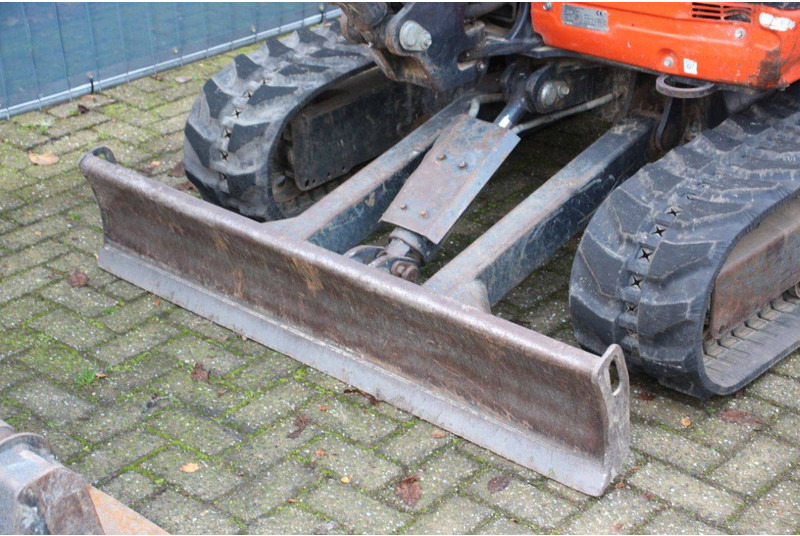 Crawler excavator Kubota U27-4: picture 14