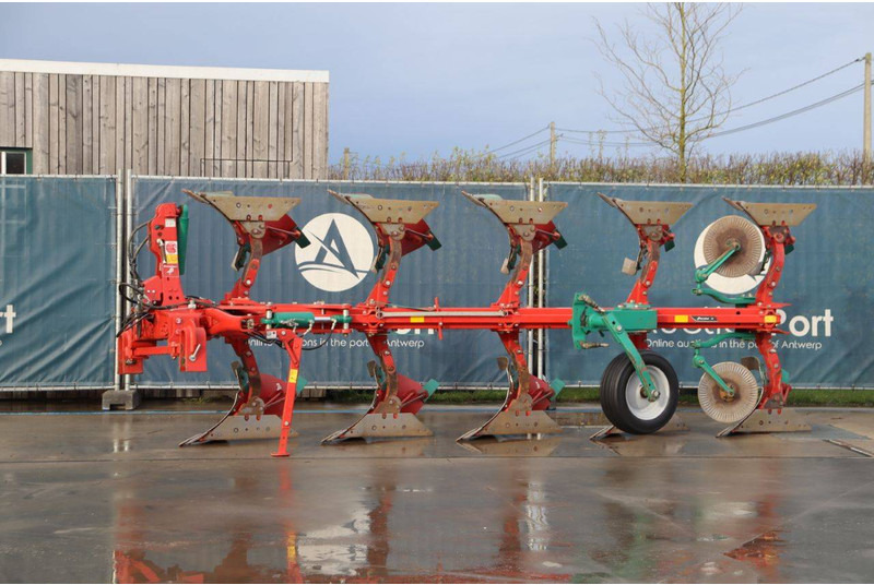 Kverneland KKLS-100-200 - Plow: picture 1 Kverneland KKLS-100-200 - Plow: picture 1