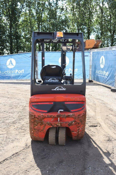 Linde E16C - Electric forklift: picture 5 Linde E16C - Electric forklift: picture 5
