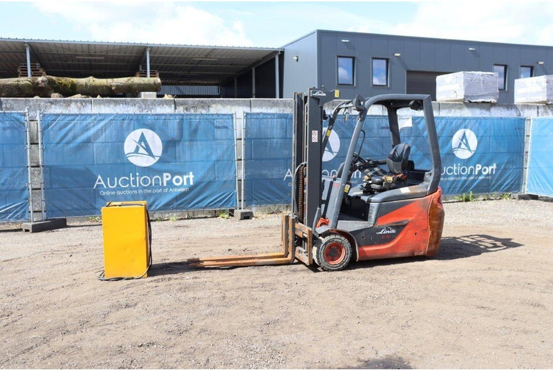 Linde E16C - Electric forklift: picture 1 Linde E16C - Electric forklift: picture 1