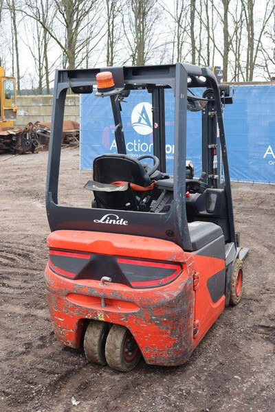 Linde E16C - Electric forklift: picture 5 Linde E16C - Electric forklift: picture 5