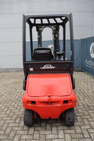 Linde E16P - Electric forklift: picture 5 Linde E16P - Electric forklift: picture 5