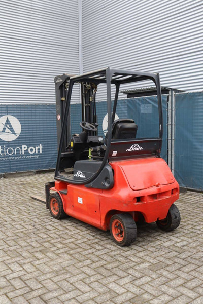 Linde E16P - Electric forklift: picture 4 Linde E16P - Electric forklift: picture 4
