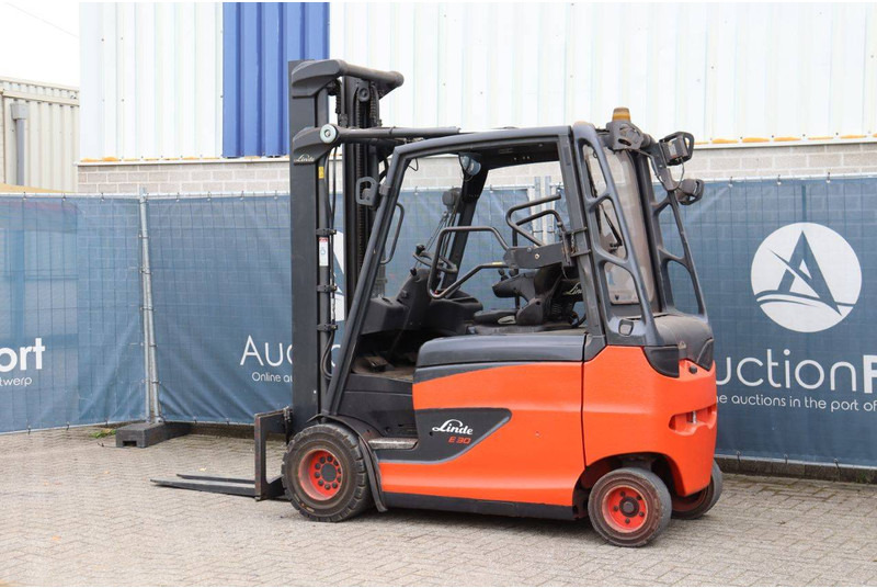 Linde E30HL-01/600 - Electric forklift: picture 3 Linde E30HL-01/600 - Electric forklift: picture 3