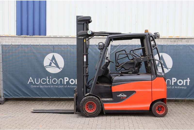 Linde E30HL-01/600 - Electric forklift: picture 2 Linde E30HL-01/600 - Electric forklift: picture 2
