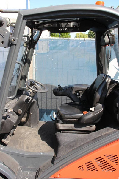 Diesel forklift Linde H25D-02: picture 19
