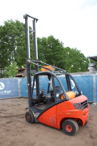 Linde H25T - Rough terrain forklift: picture 5 Linde H25T - Rough terrain forklift: picture 5