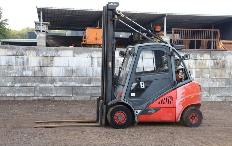 Linde H30CNG-02 - LPG forklift: picture 1 Linde H30CNG-02 - LPG forklift: picture 1