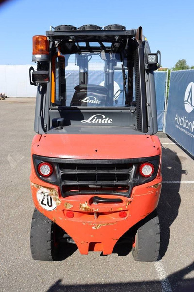 Linde H30D-02 - Diesel forklift: picture 5 Linde H30D-02 - Diesel forklift: picture 5