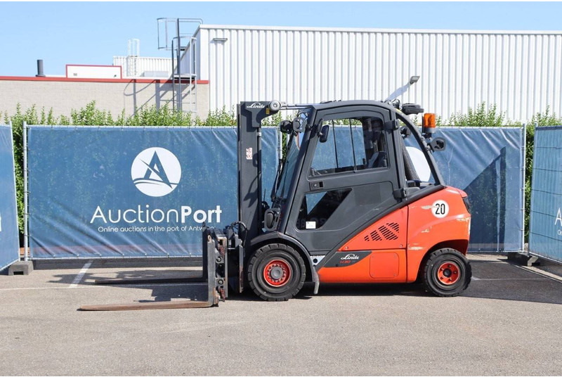 Linde H30D-02 - Diesel forklift: picture 1 Linde H30D-02 - Diesel forklift: picture 1