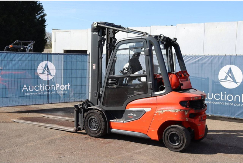 Linde H35T-01 - LPG forklift: picture 3 Linde H35T-01 - LPG forklift: picture 3