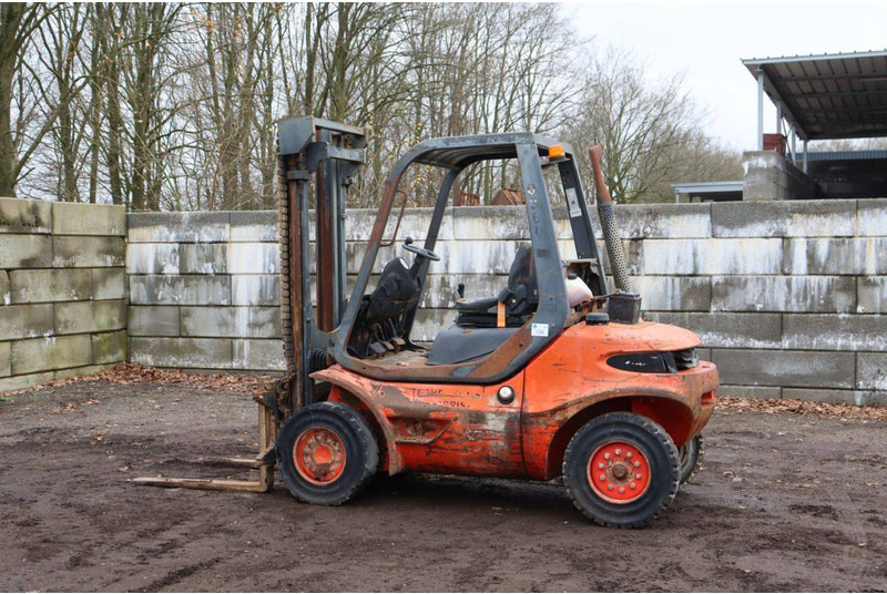 Linde H40D - Diesel forklift: picture 3 Linde H40D - Diesel forklift: picture 3