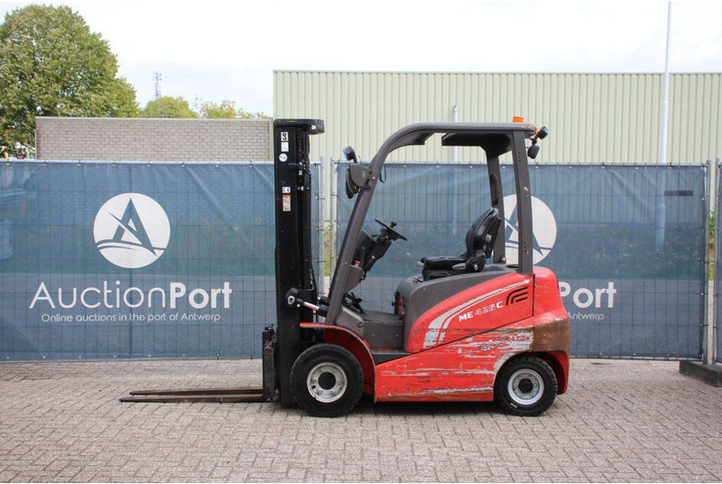 Manitou ME425C - Electric forklift: picture 2 Manitou ME425C - Electric forklift: picture 2