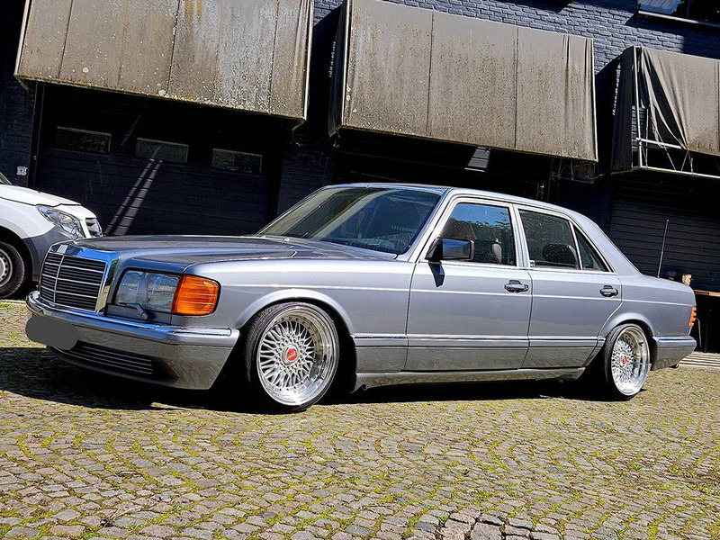 Mercedes-Benz 300-serie 300 SE Lowrider - Car: picture 1 Mercedes-Benz 300-serie 300 SE Lowrider - Car: picture 1