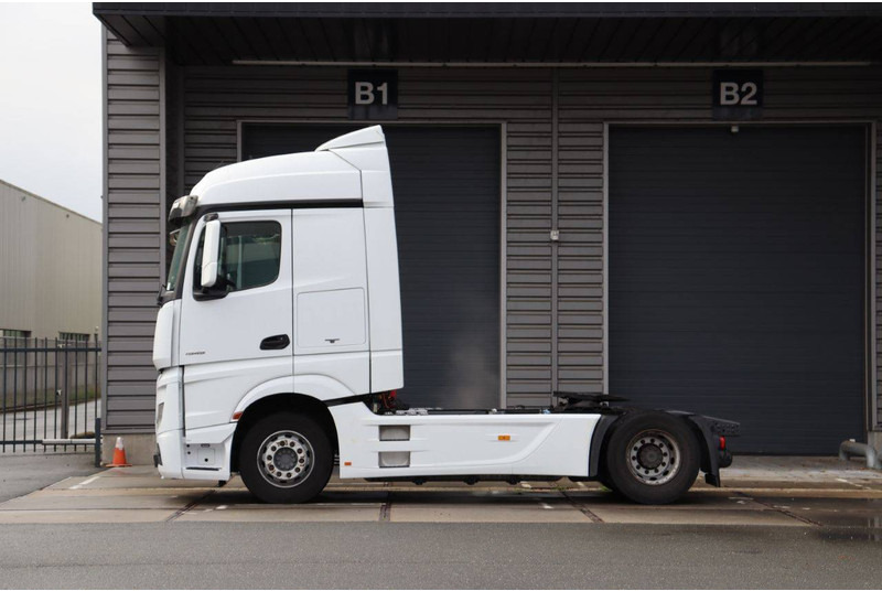 Mercedes-Benz ACTROS - Cab chassis truck: picture 2 Mercedes-Benz ACTROS - Cab chassis truck: picture 2