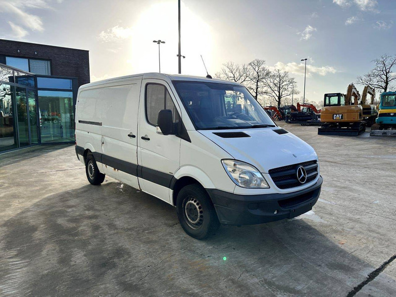 Mercedes-Benz Sprinter 309 DCI - Panel van: picture 3 Mercedes-Benz Sprinter 309 DCI - Panel van: picture 3