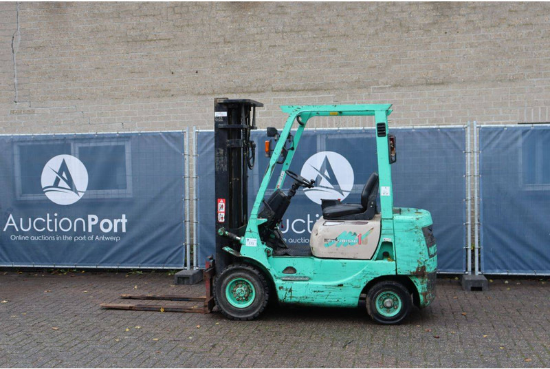 Mitsubishi FD15 - Diesel forklift: picture 3 Mitsubishi FD15 - Diesel forklift: picture 3