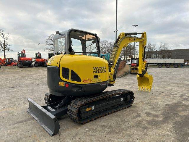 Neuson 6003 - Crawler excavator: picture 4 Neuson 6003 - Crawler excavator: picture 4