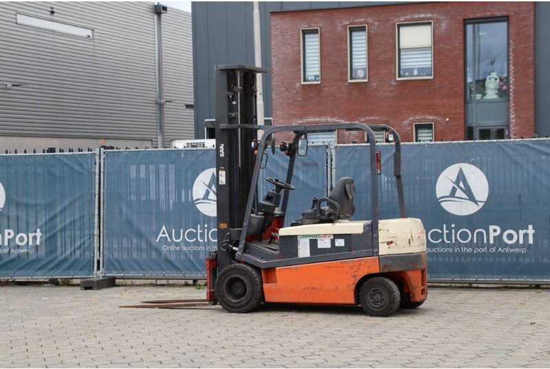 Nissan G002L25CU - Electric forklift: picture 3 Nissan G002L25CU - Electric forklift: picture 3