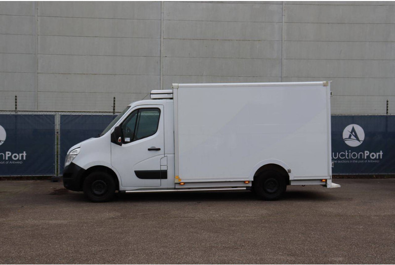 Nissan NV400 - Refrigerated van: picture 2 Nissan NV400 - Refrigerated van: picture 2