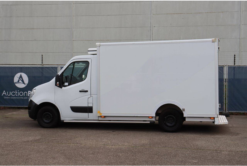 Nissan NV400 - Refrigerated van: picture 3 Nissan NV400 - Refrigerated van: picture 3