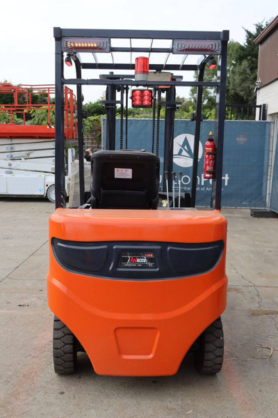 Nycheki CPD-20 - Electric forklift: picture 5 Nycheki CPD-20 - Electric forklift: picture 5