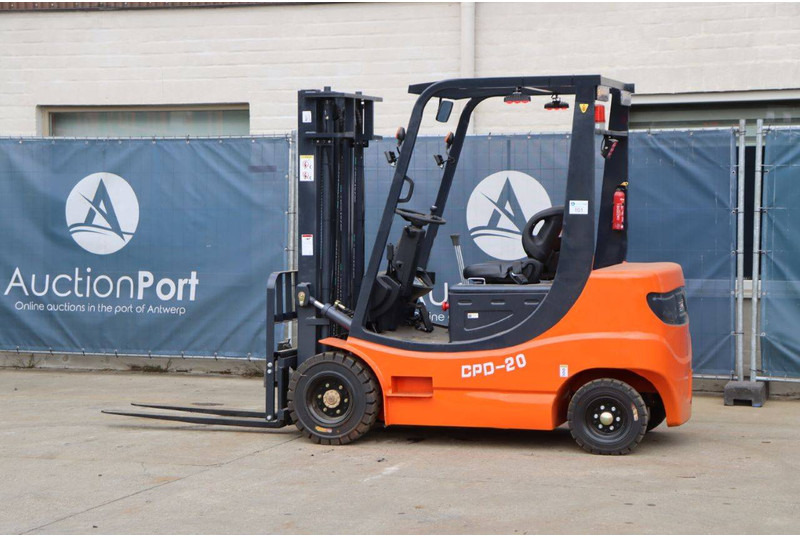 Nycheki CPD-20 - Electric forklift: picture 3 Nycheki CPD-20 - Electric forklift: picture 3