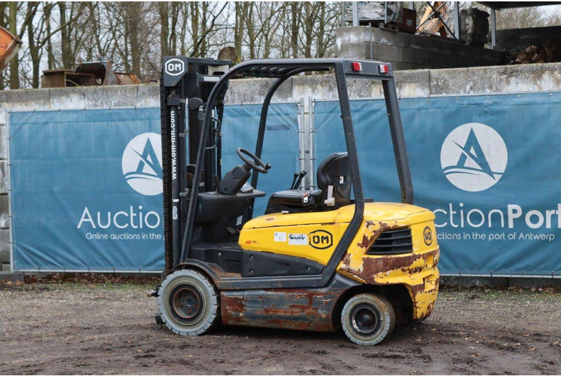 OM Carrelli XE 25 - Electric forklift: picture 3 OM Carrelli XE 25 - Electric forklift: picture 3