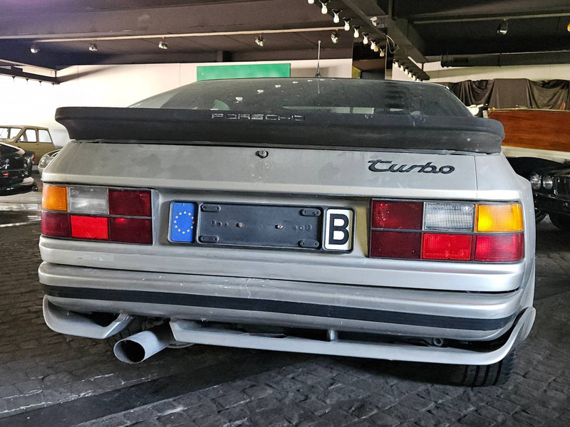 Porsche 944 Turbo - Sedan: picture 3 Porsche 944 Turbo - Sedan: picture 3